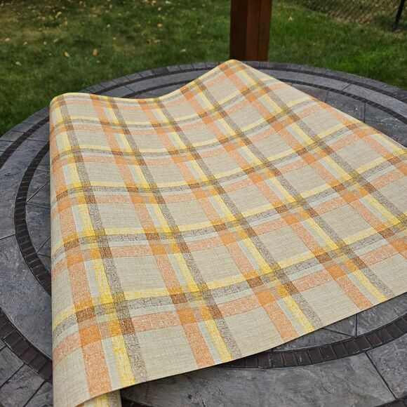 Vintage wallpaper, partial roll,‎ tan/orange/brown/yellow nostalgic 14 feet - Picture 1 of 5